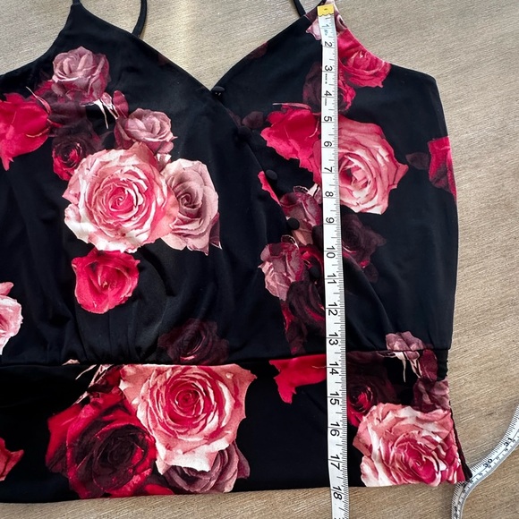 White House Black Market Black and Pink Floral Camisole - Picture 4 of 9